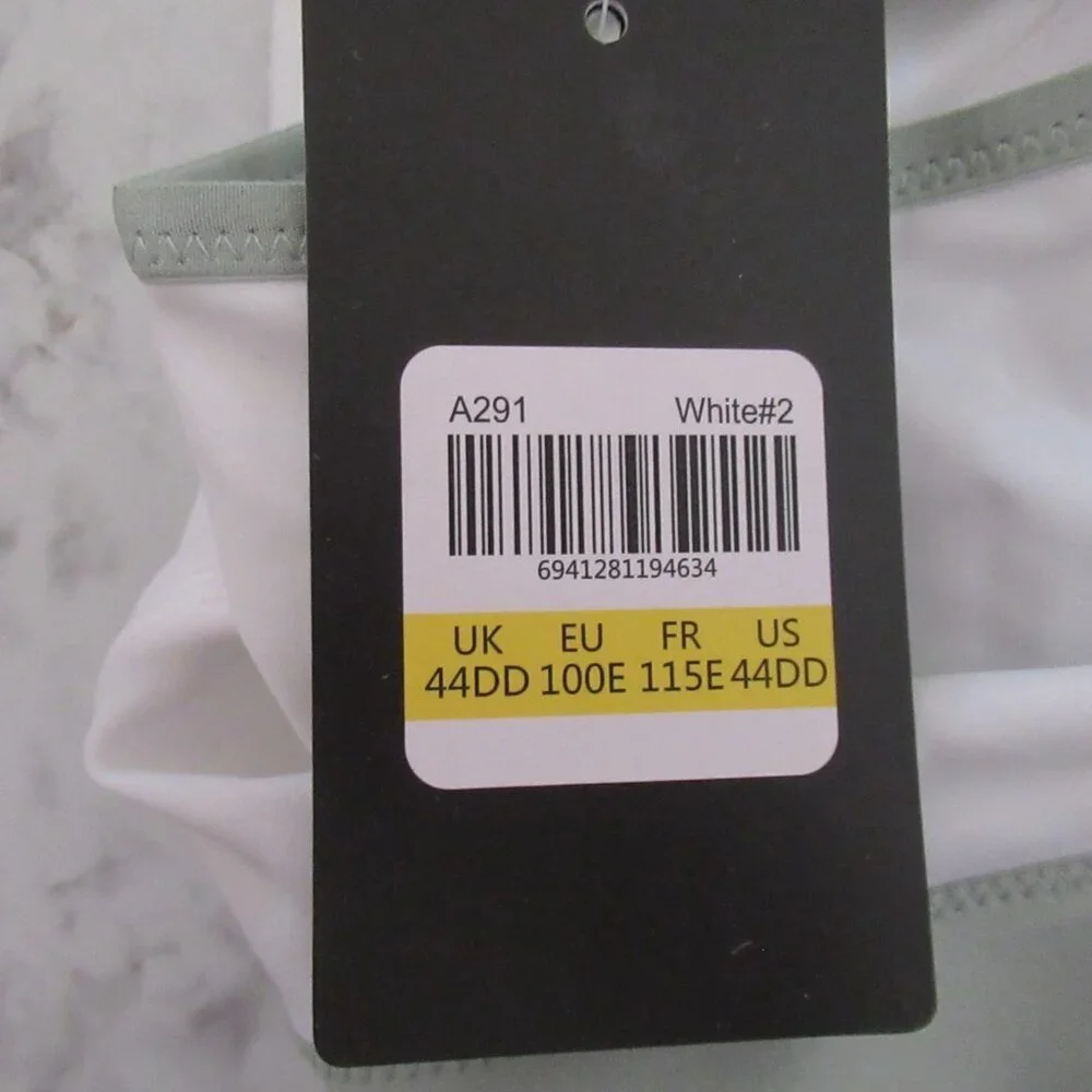New Syrokan Comfort Sport Bra 44DD White Medium Support No Wire Sports‎ Wireless